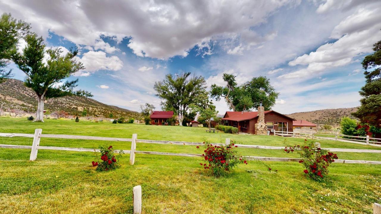 Pack Creek ~ Farm House Moab Eksteriør billede