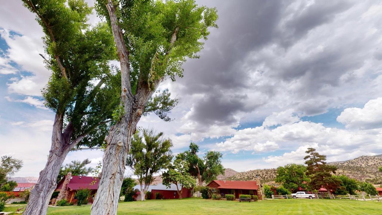 Pack Creek ~ Farm House Moab Eksteriør billede