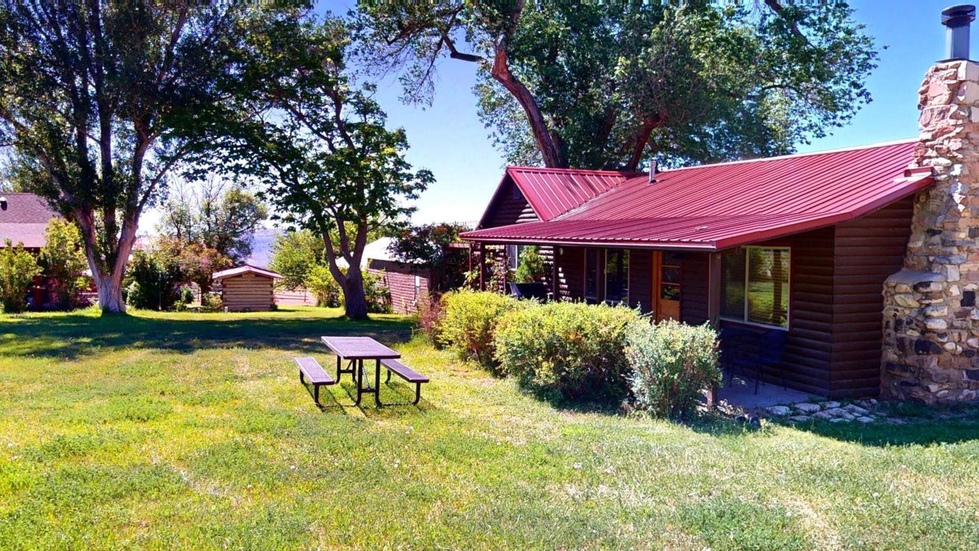 Pack Creek ~ Farm House Moab Eksteriør billede